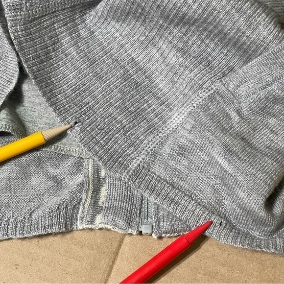 Obermeyer Wool Long Sleeve‎ Sweater Cardigan Jacket Size Medium Women - Picture 13 of 14